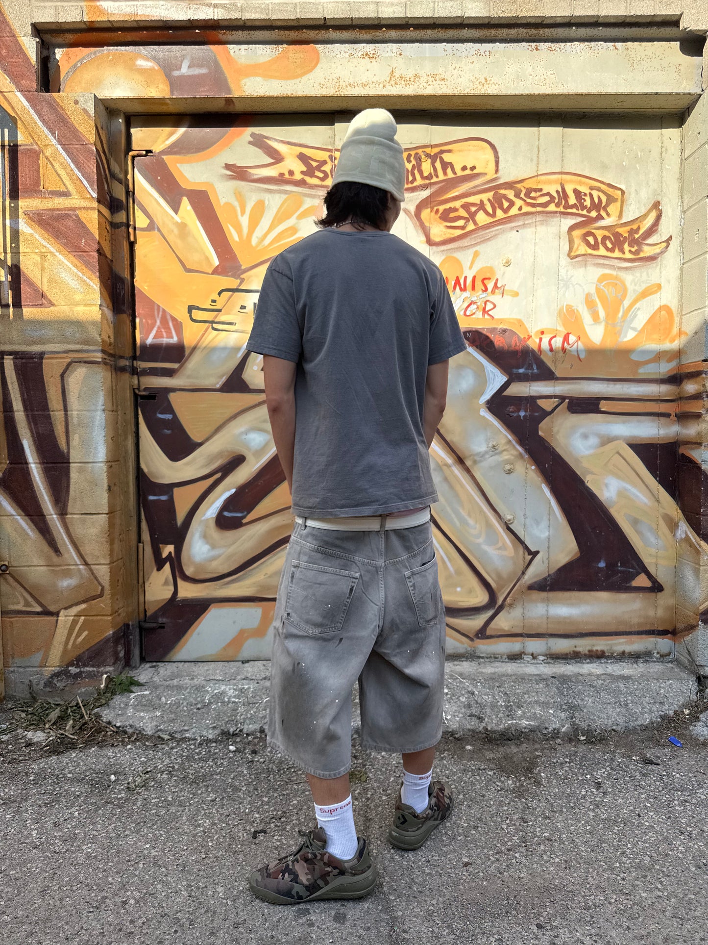 Concrete Baggy Jorts