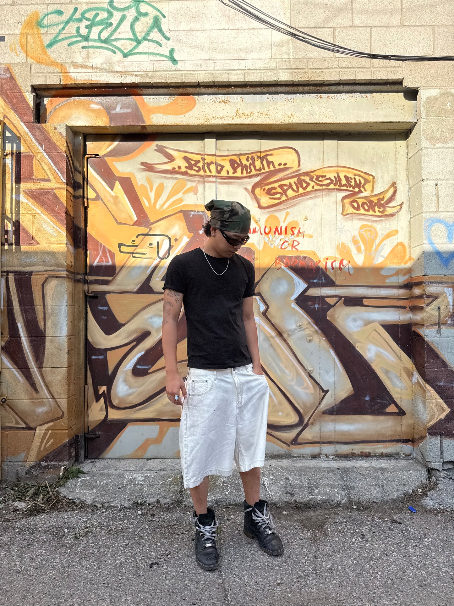 Waxed Detail White Jorts